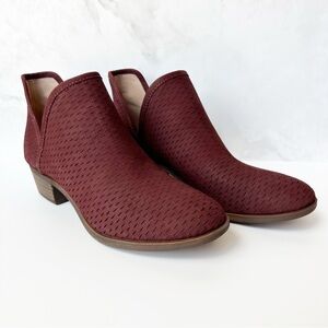 NEW Lucky Brand Bashina Perforated Leather Maroon Cut Out Ankle Bootie Size 7.5